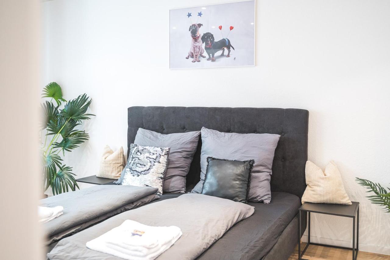 Das Crazy Monkey Loft Mit 100Qm & Summerlounge Apartment Stuttgart Luaran gambar