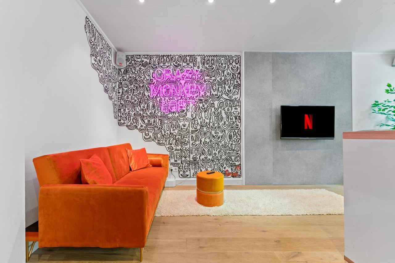 Das Crazy Monkey Loft Mit 100Qm & Summerlounge Apartment Stuttgart Luaran gambar