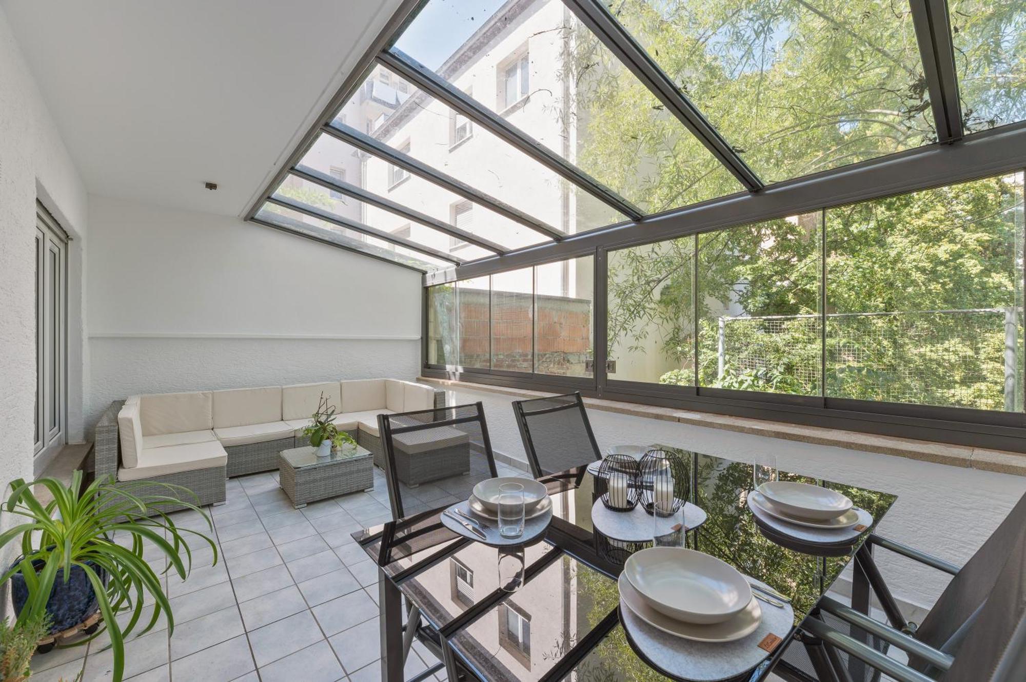 Das Crazy Monkey Loft Mit 100Qm & Summerlounge Apartment Stuttgart Luaran gambar